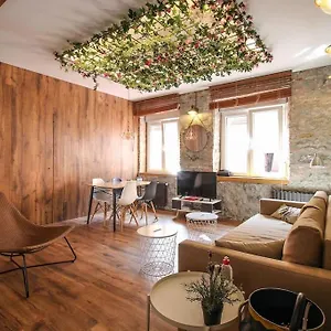  Apartamento La Casita De Lola By Urbanhosting